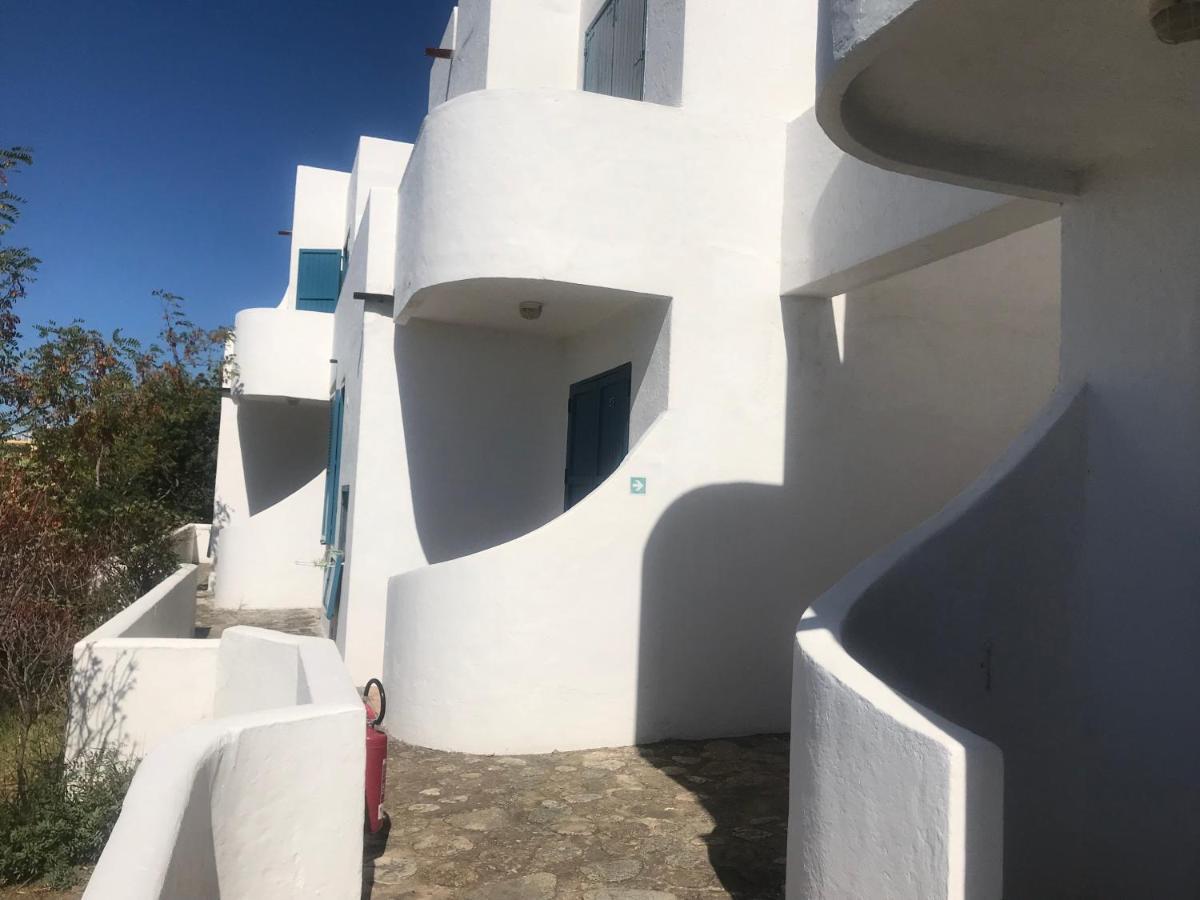 Residenza Gherly Aparthotel Capo Vaticano Exterior photo